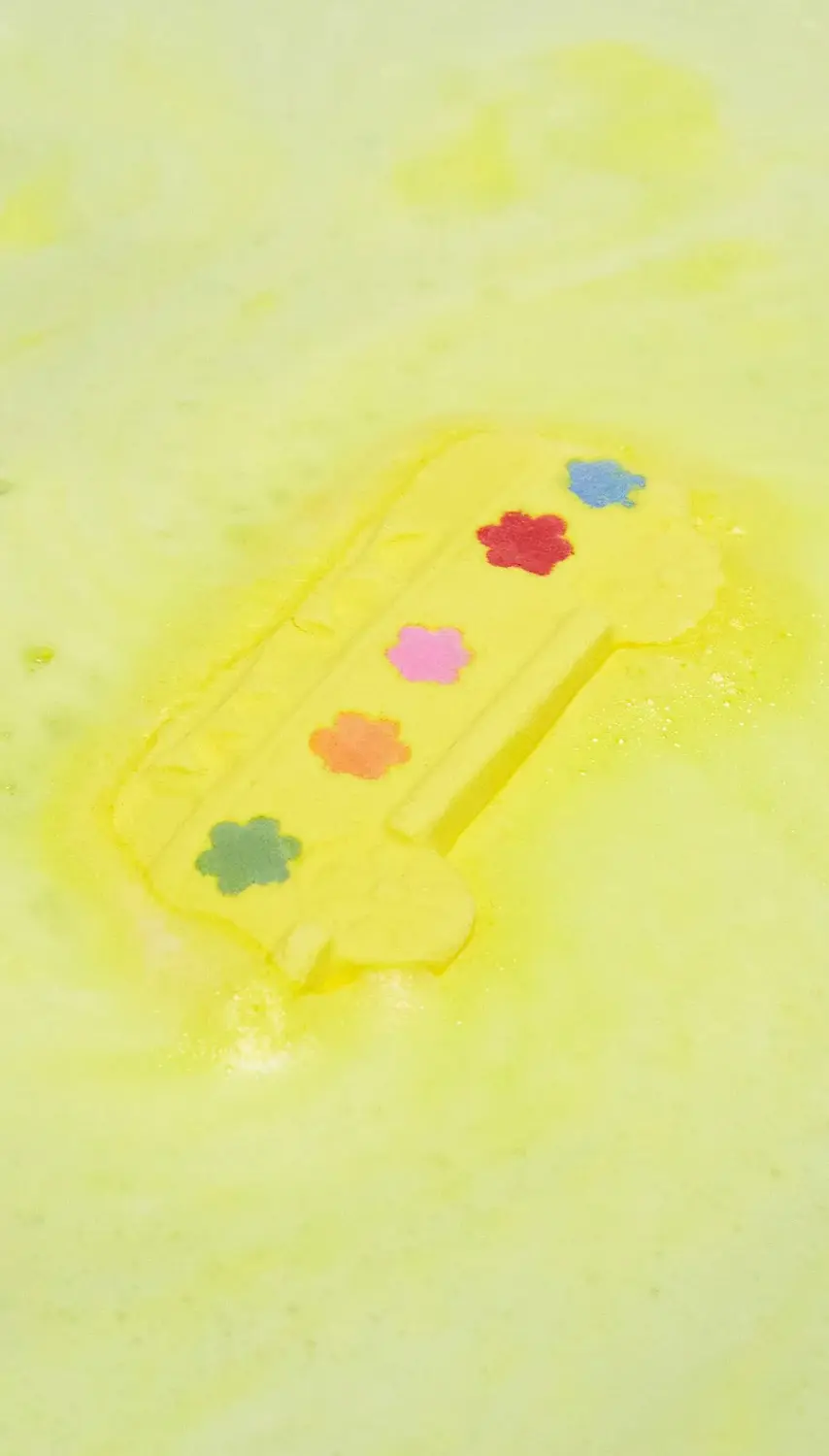 Happy Daze - Image 3